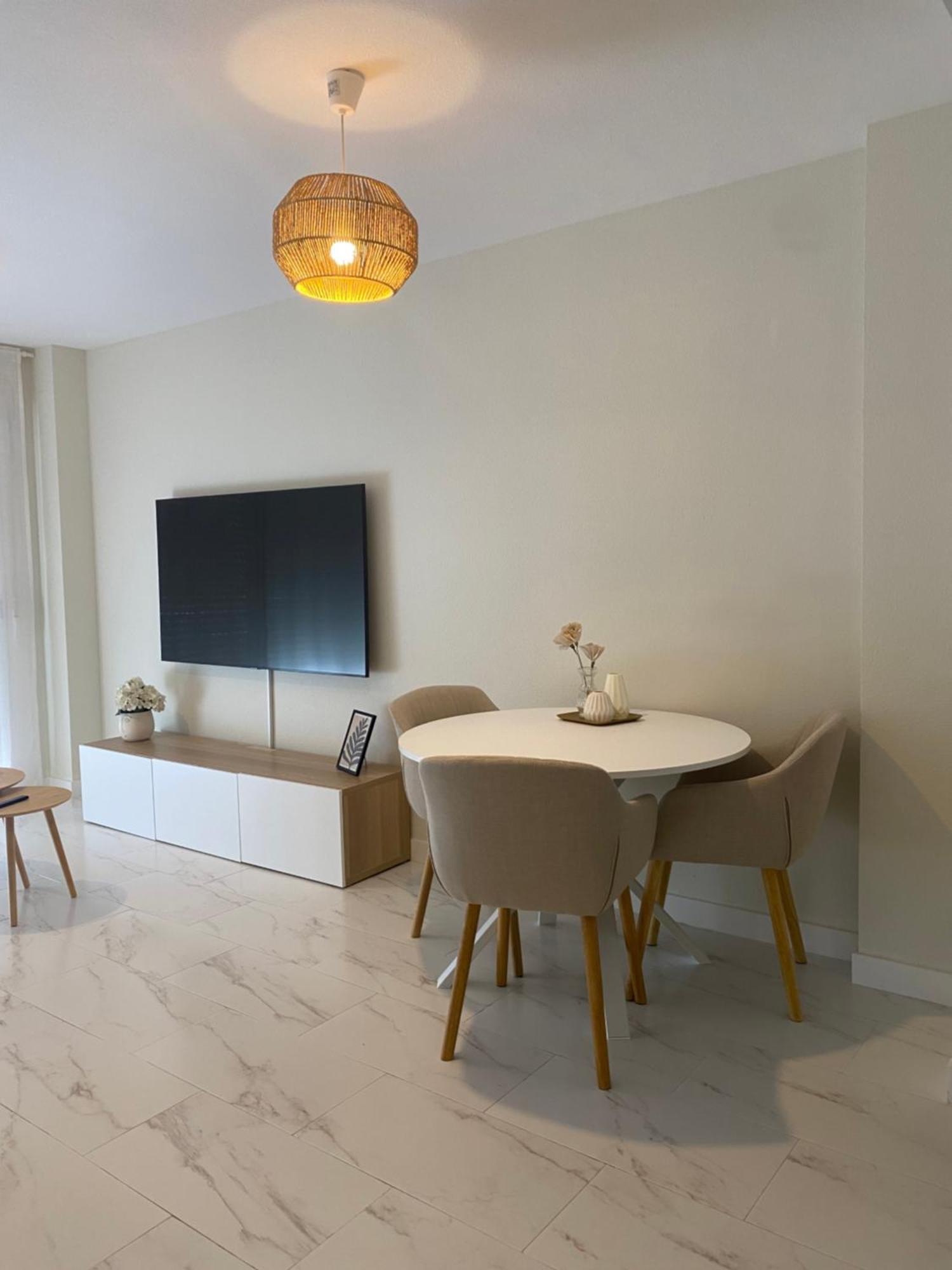 Casa Bendita - Luxury Apartment Бенидорм Экстерьер фото